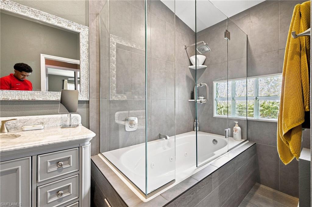 23431 Coral Bean CT photo 25