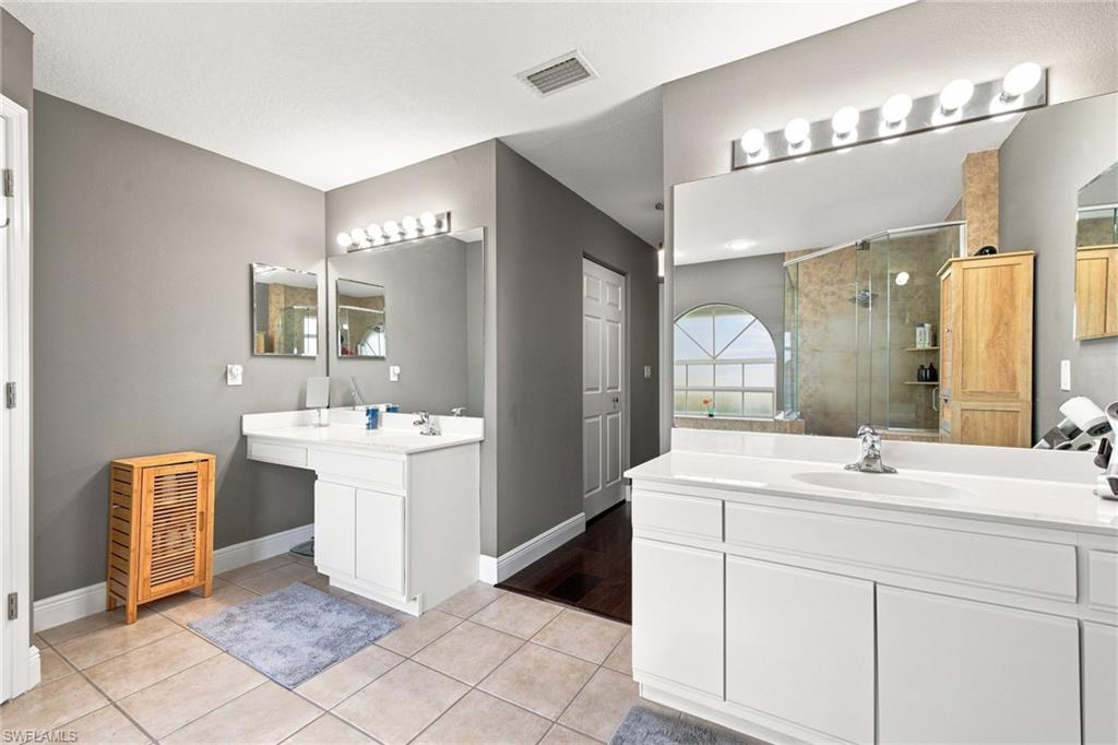 23431 Coral Bean CT photo 21