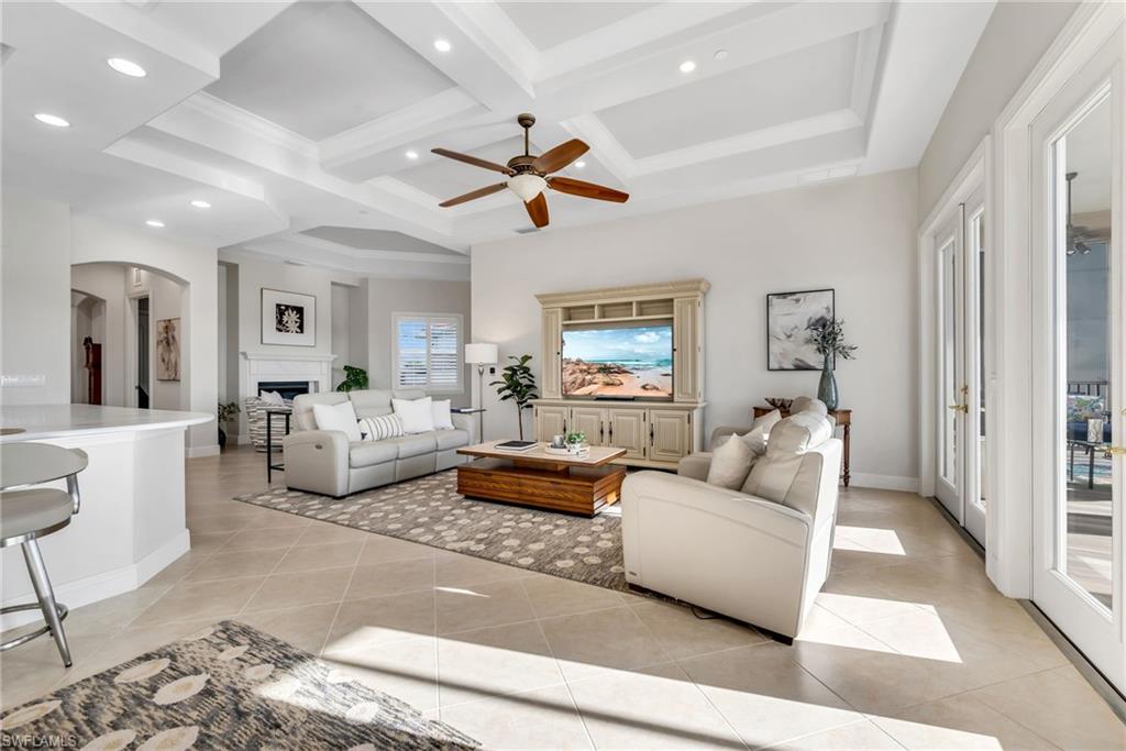 534 Avellino Isles CIR 8302