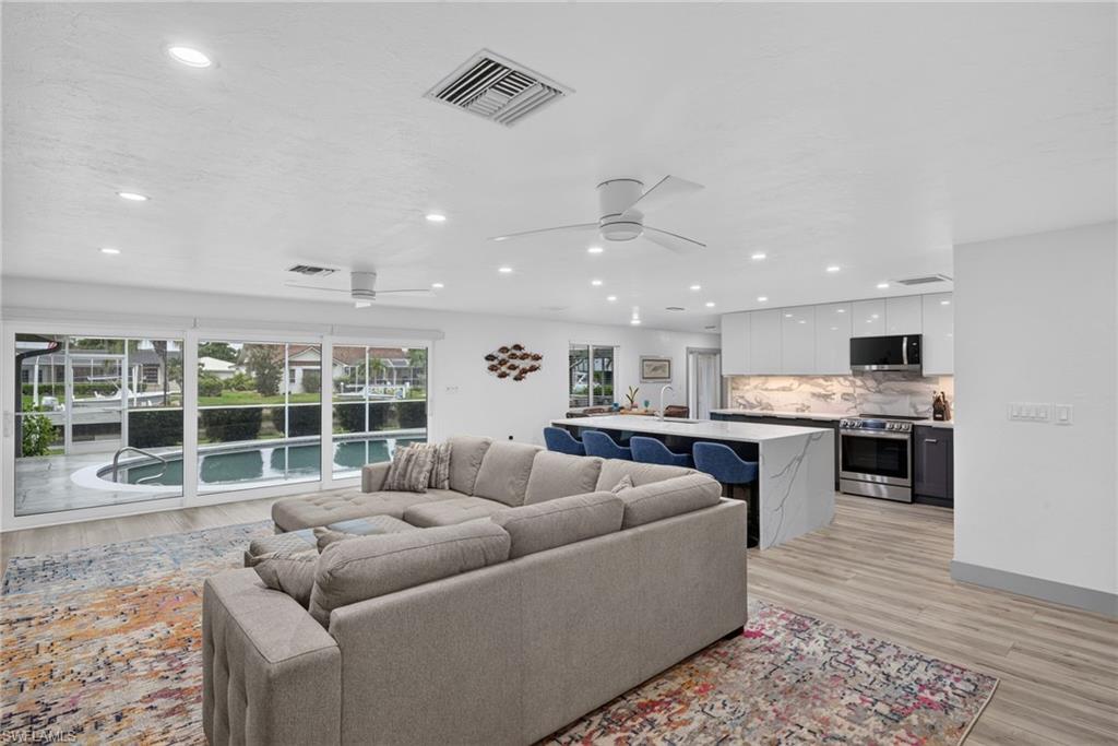701 Santa Margerita LN photo 9