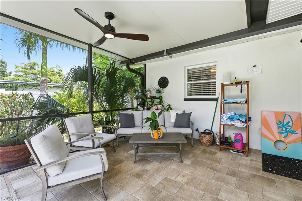 1842 Grove AVE photo 25