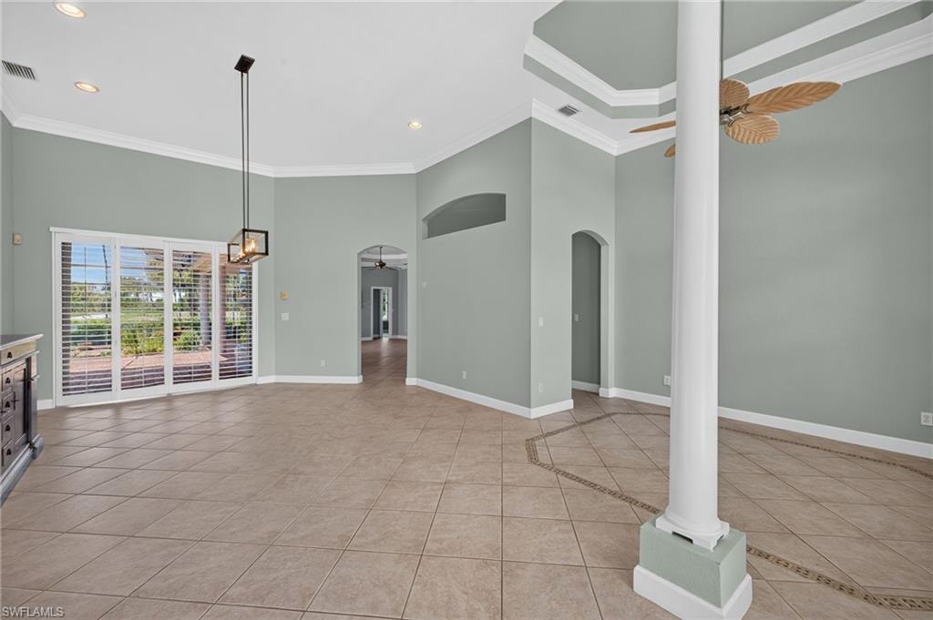 16182 Crown Arbor WAY photo 9
