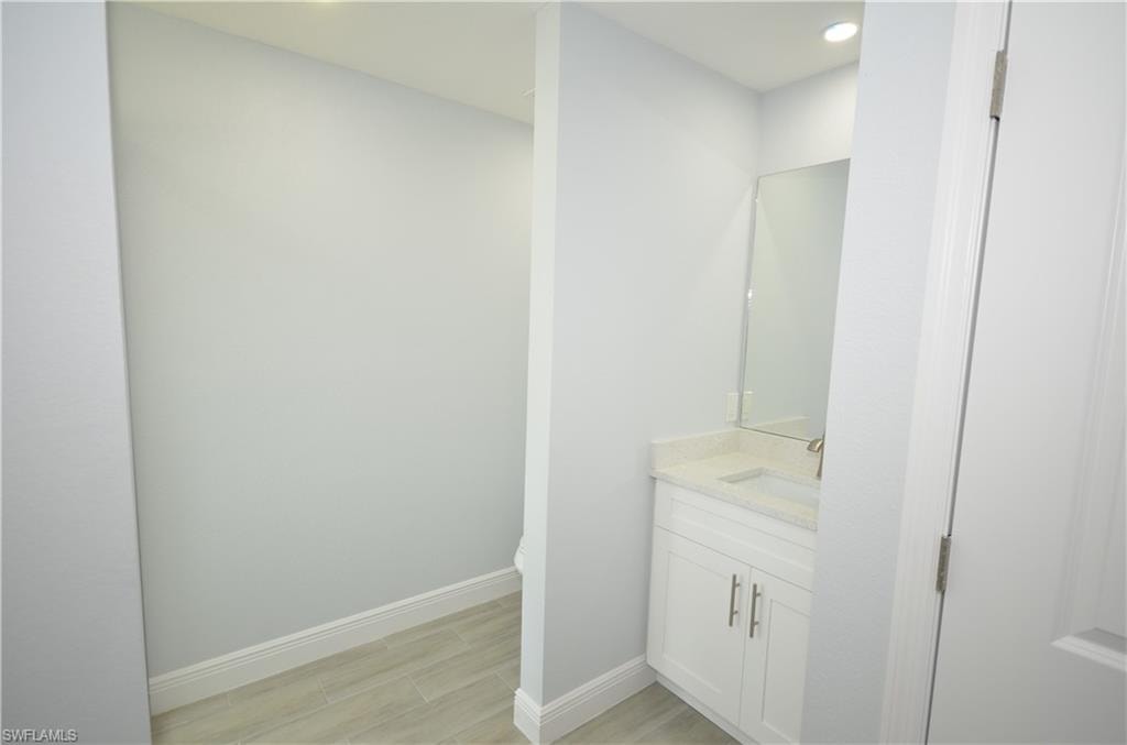 2955 Dunbar AVE A photo 22