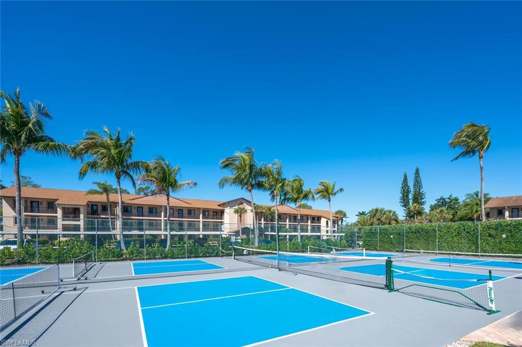 7360 Saint Ives WAY 2301 photo 30