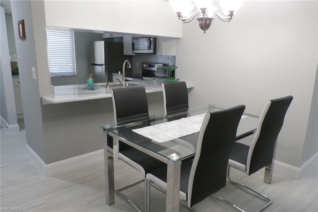 11110 Caravel CIR 101 photo 10