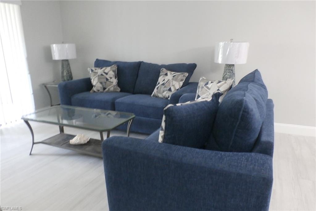 11110 Caravel CIR 101 photo 11