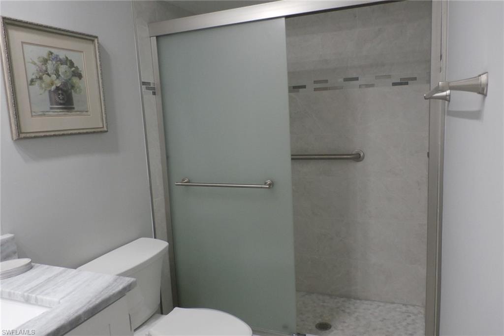 11110 Caravel CIR 101 photo 21
