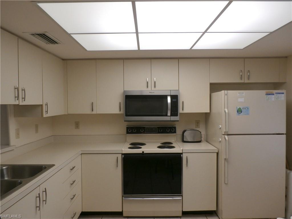 11300 Caravel CIR 210