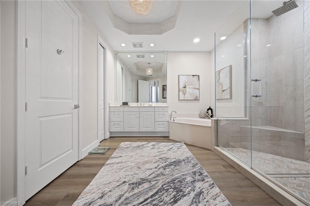 14300 Riva Del Lago DR 2104 photo 34