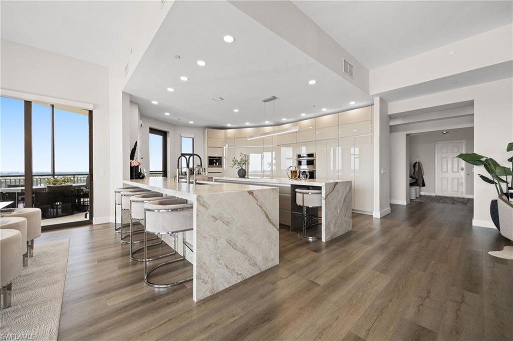 14300 Riva Del Lago DR 2104