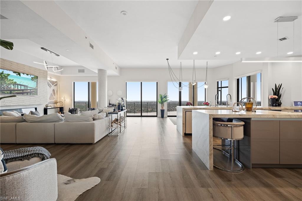 14300 Riva Del Lago DR 2104 photo 23