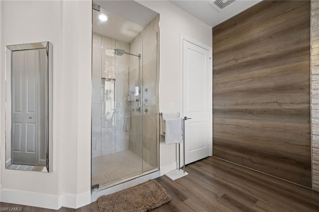 14300 Riva Del Lago DR 2104 photo 31