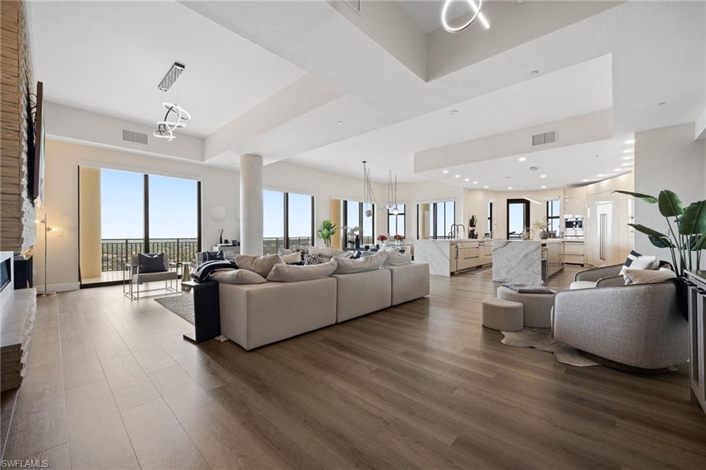 14300 Riva Del Lago DR 2104 photo 11
