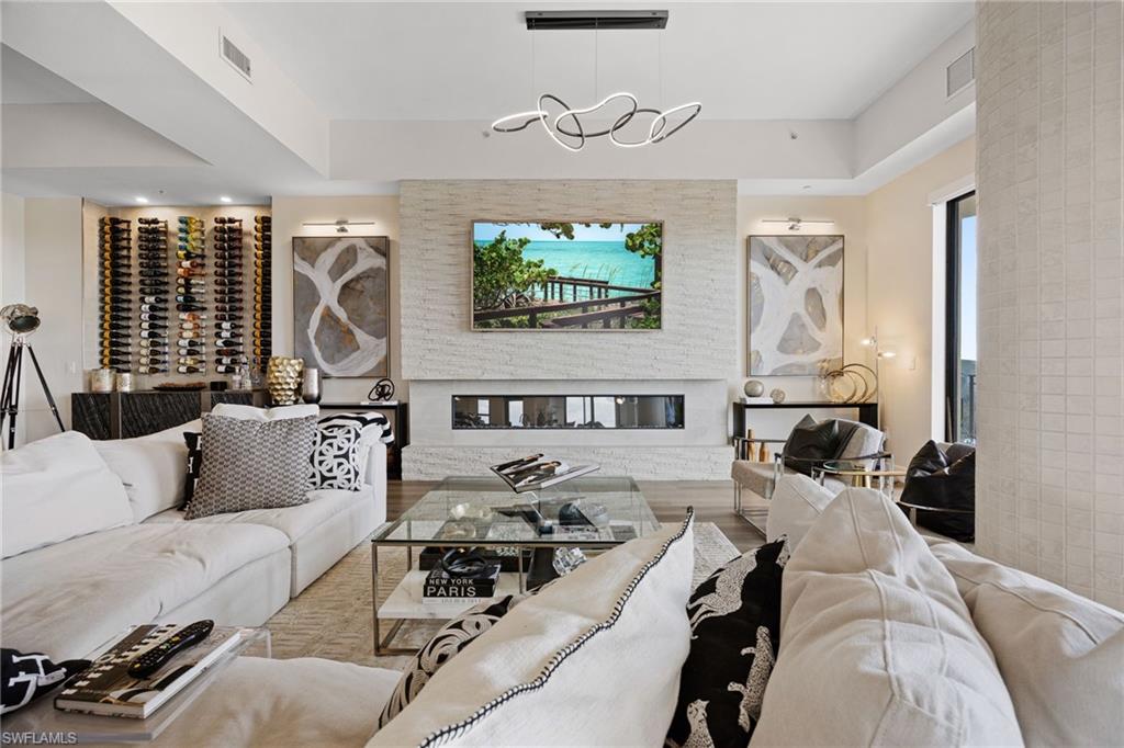 14300 Riva Del Lago DR 2104 photo 8