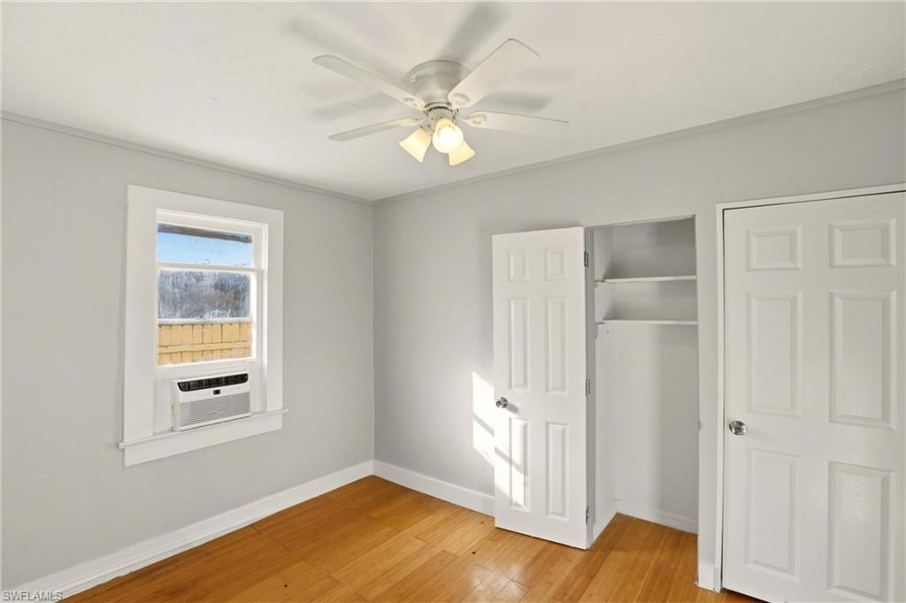 2342 Stella ST photo 27