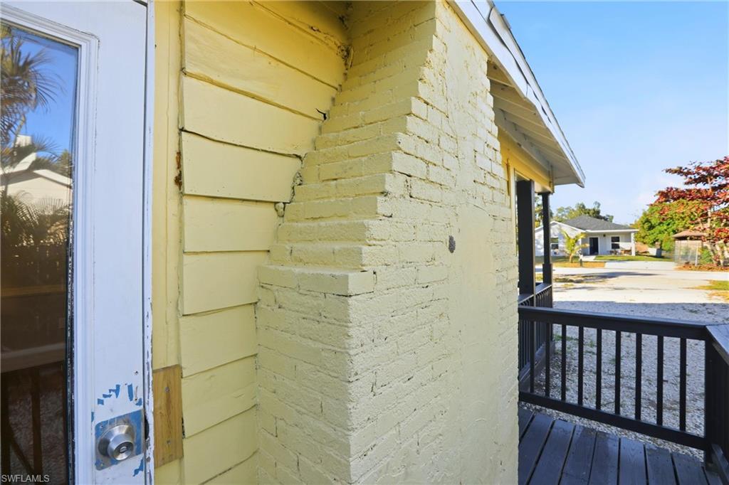 2342 Stella ST photo 30