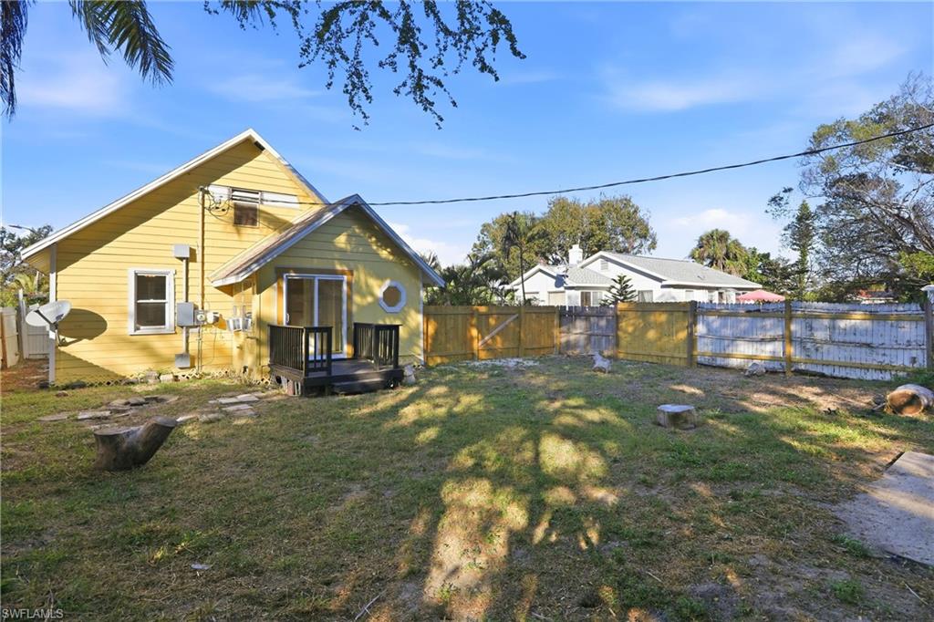 2342 Stella ST photo 34