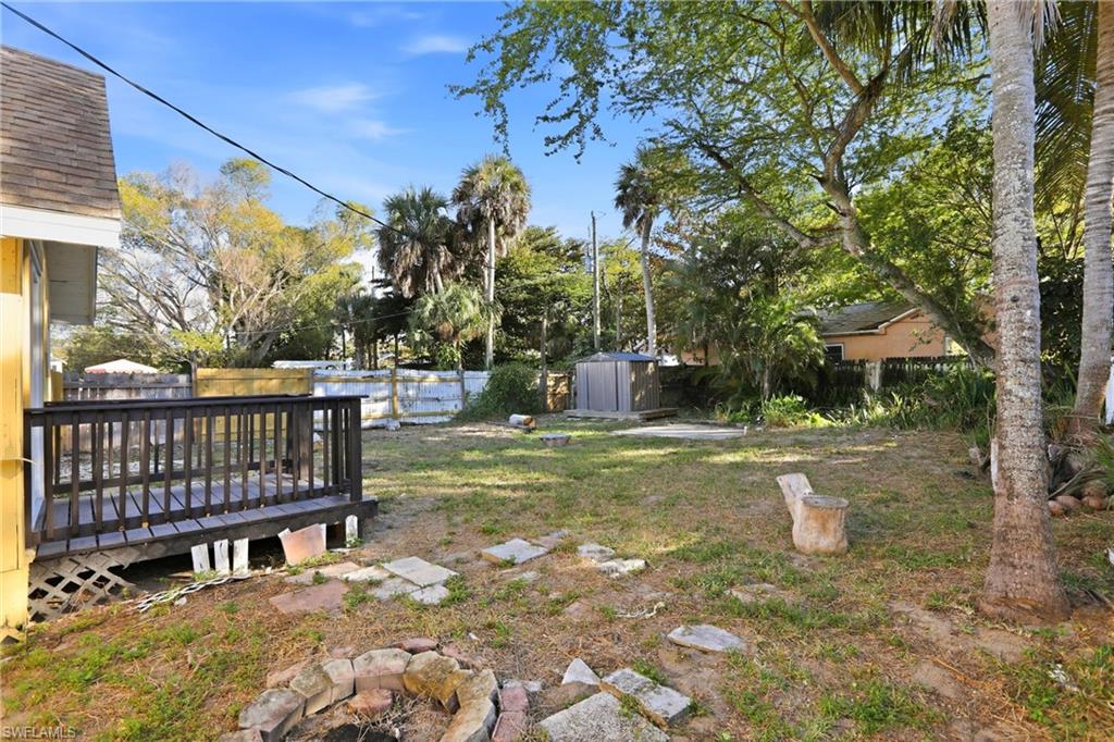 2342 Stella ST photo 37