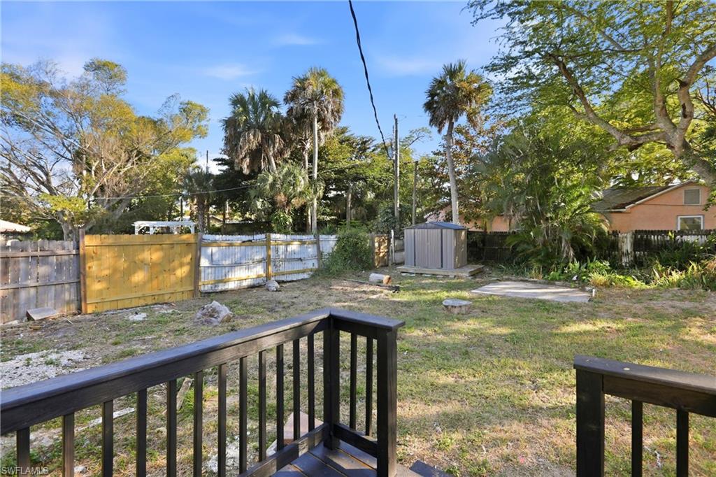 2342 Stella ST photo 31