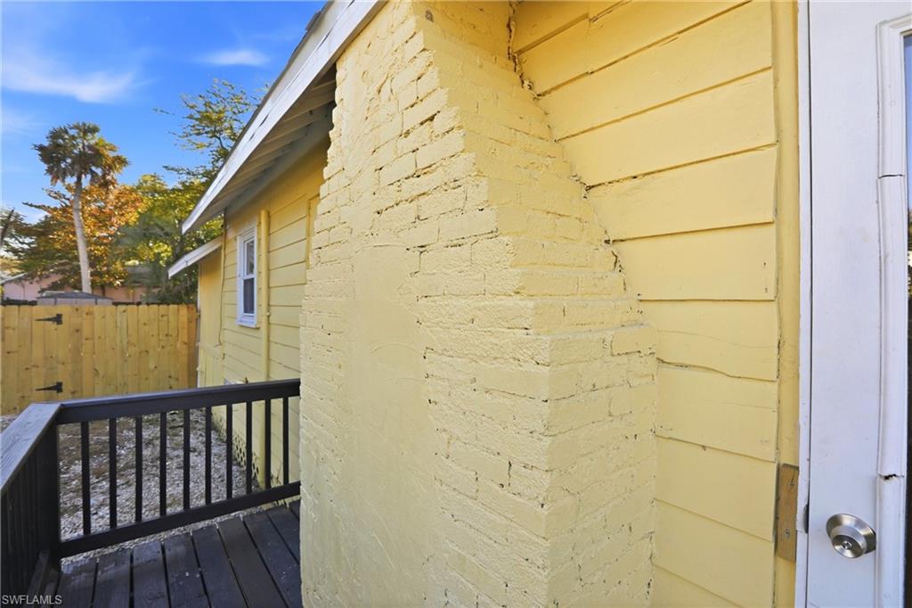 2342 Stella ST photo 29