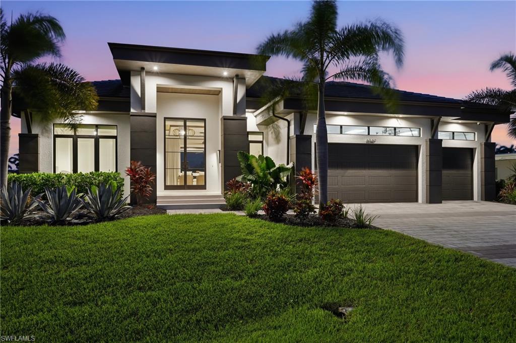 4949 Seville CT