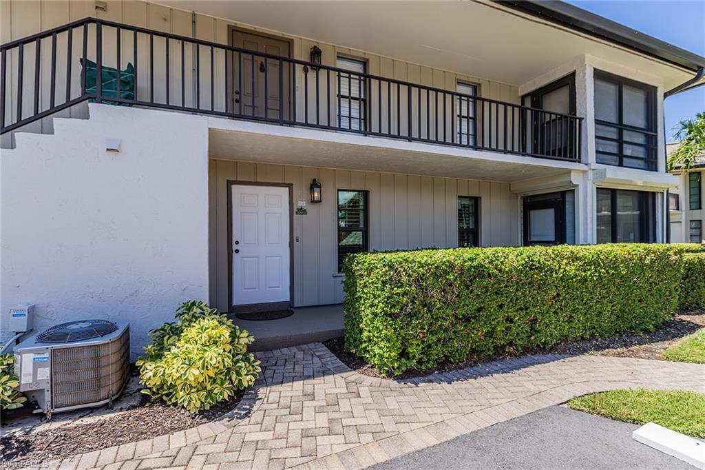 900 Huron CT C-2