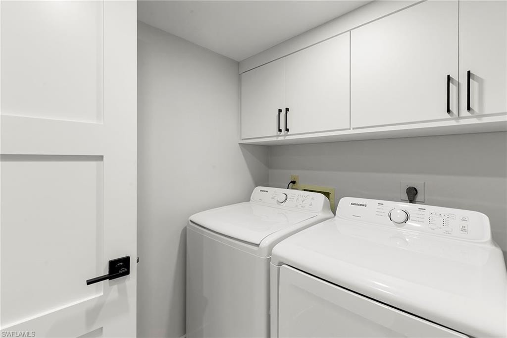 840 Collier BLVD 1703 photo 22