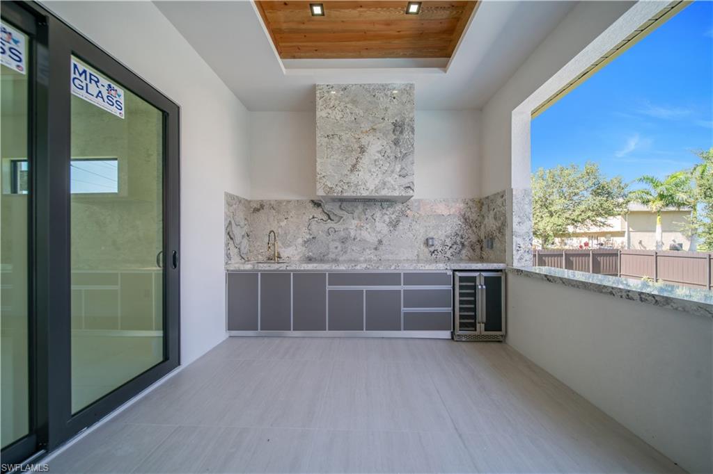 2421 Santa Barbara BLVD N photo 27