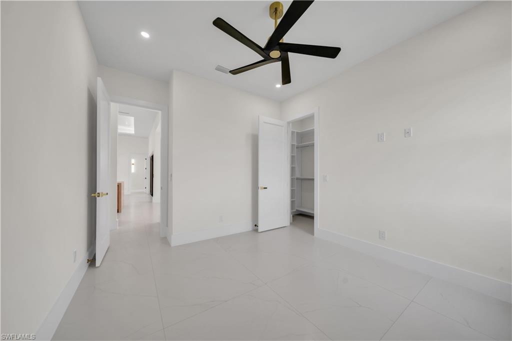2421 Santa Barbara BLVD N photo 16