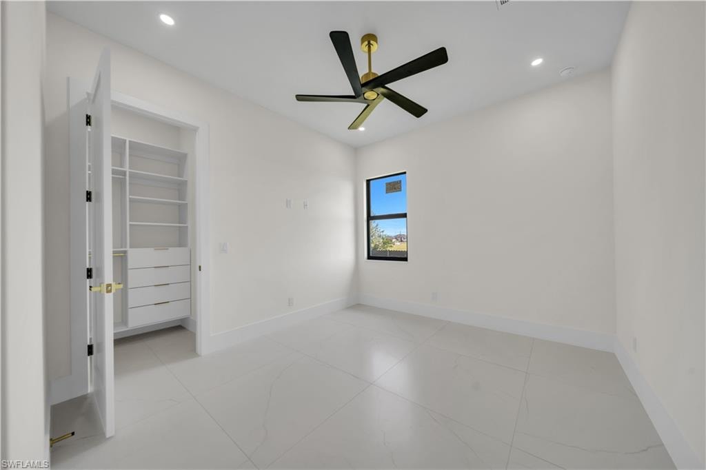 2421 Santa Barbara BLVD N photo 22