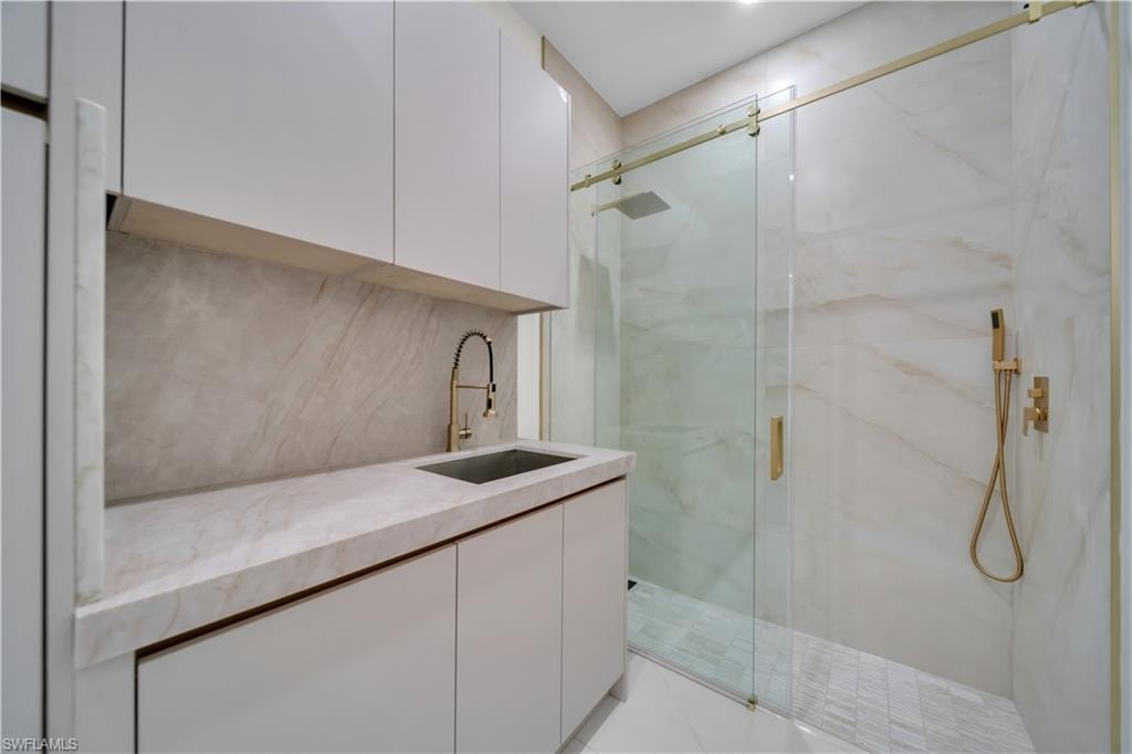 2421 Santa Barbara BLVD N photo 20