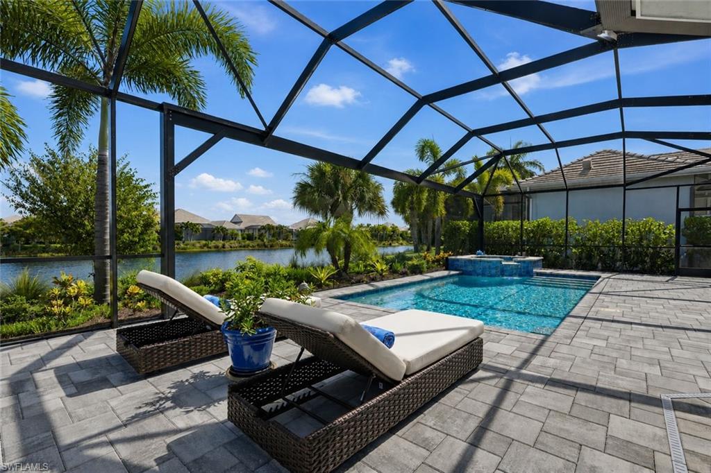 6061 Lucaya WAY photo 33