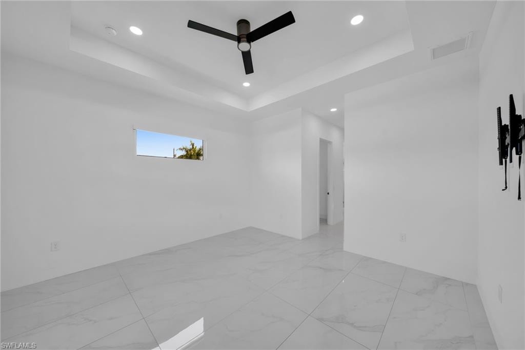 3009 SW 16th PL photo 32