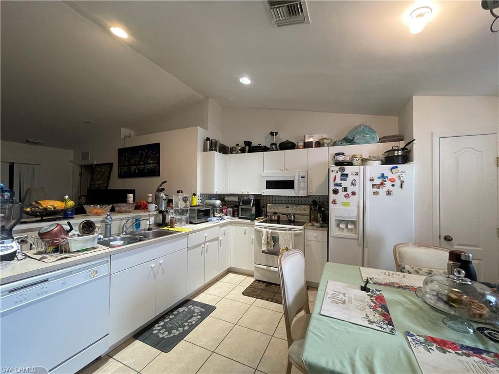 Large kitchen