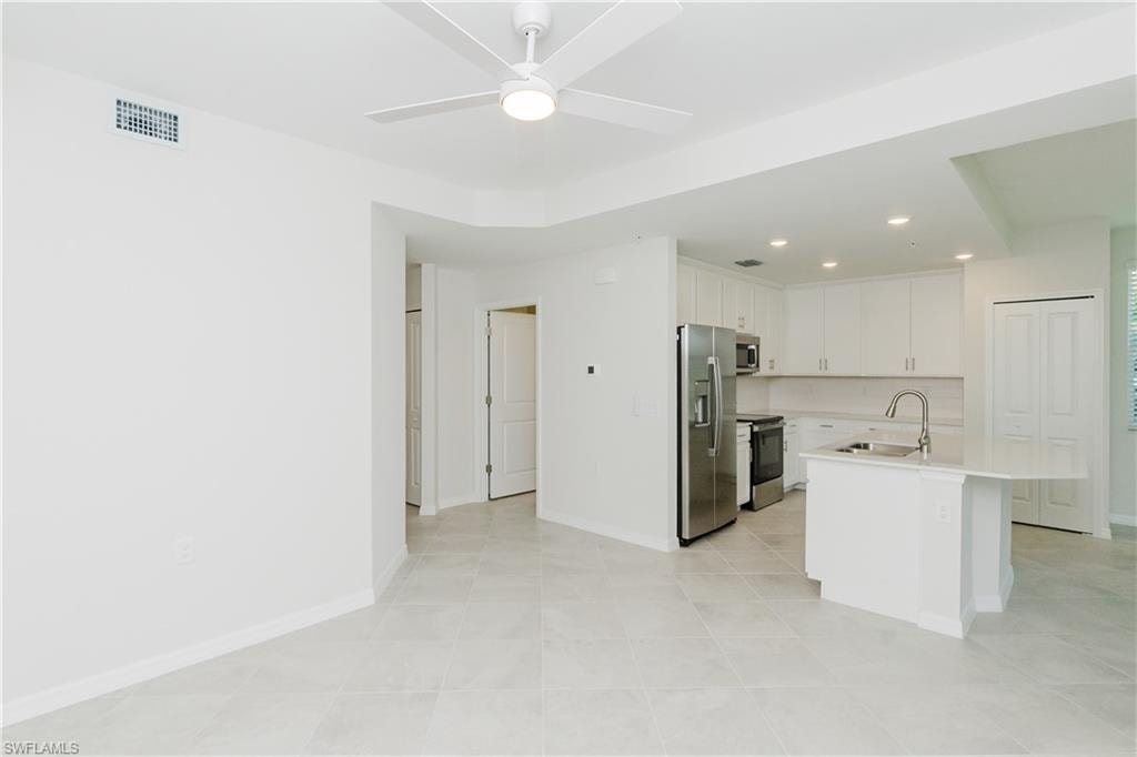 18411 COPPERHEAD CT N 311 photo 6