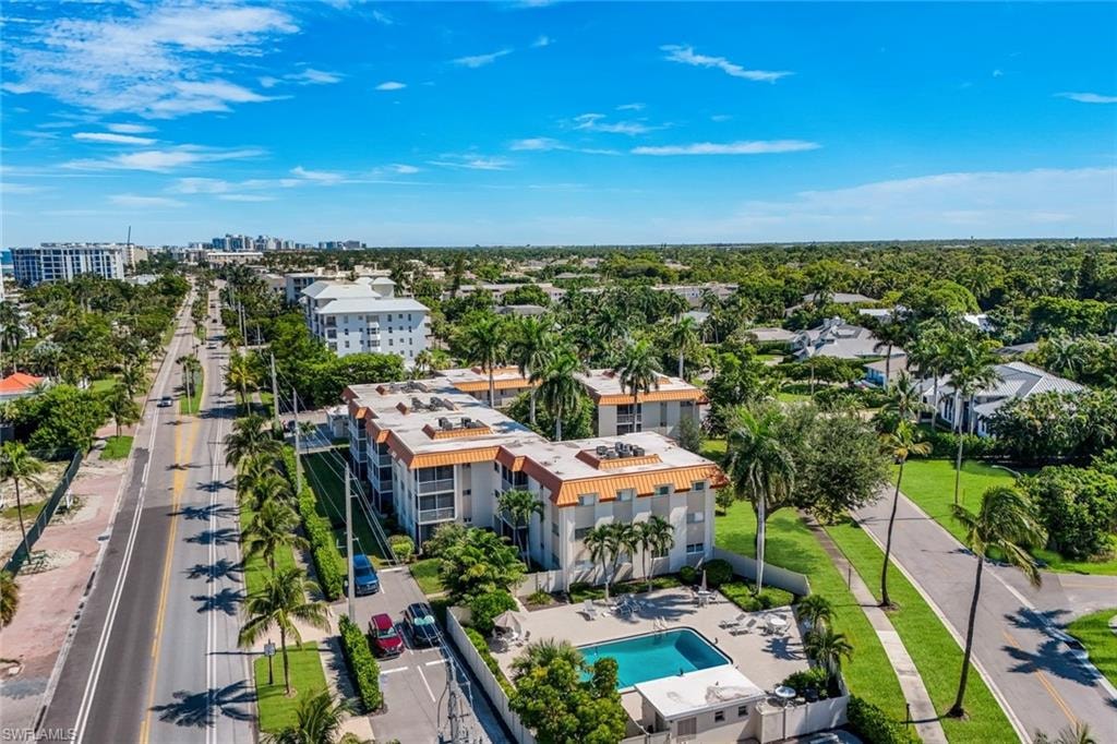 1100 Gulf Shore BLVD N 108 photo 22