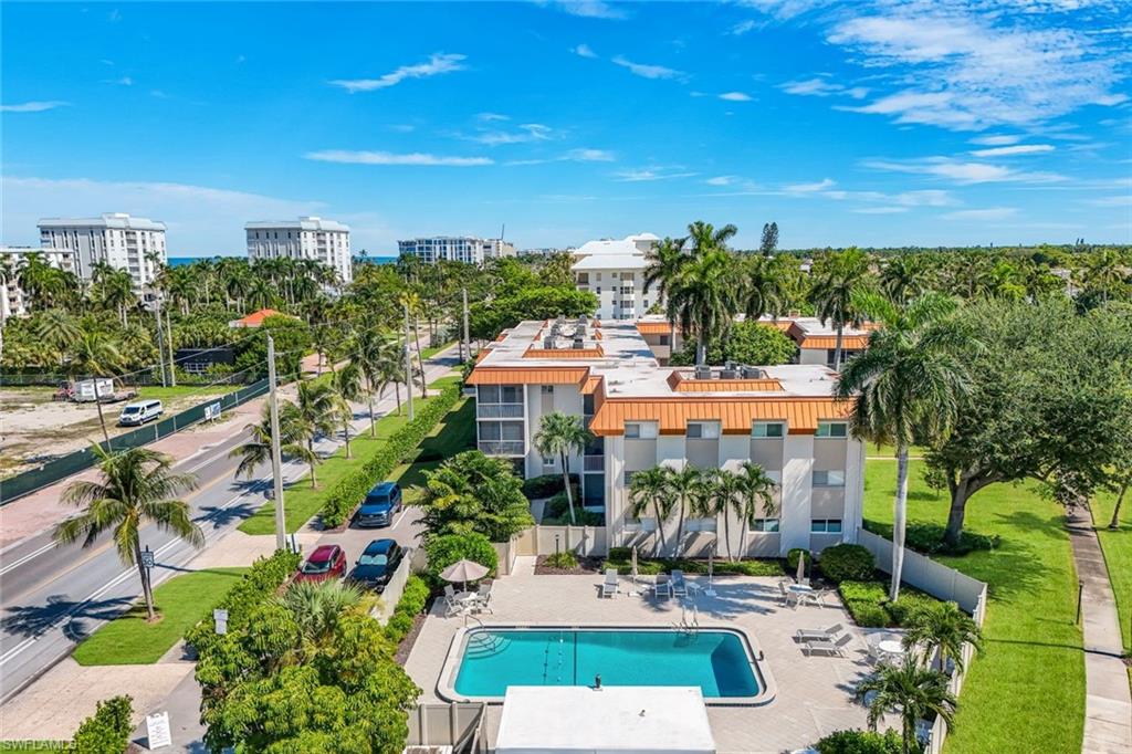 1100 Gulf Shore BLVD N 108 photo 25