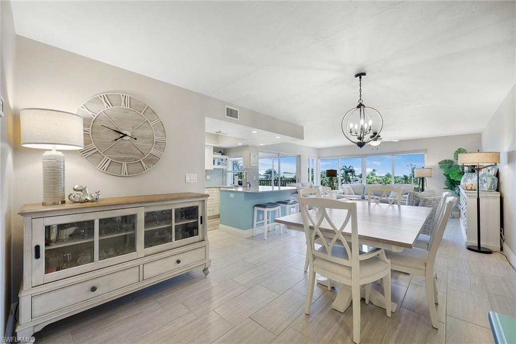 1141 Collier BLVD 203 photo 17