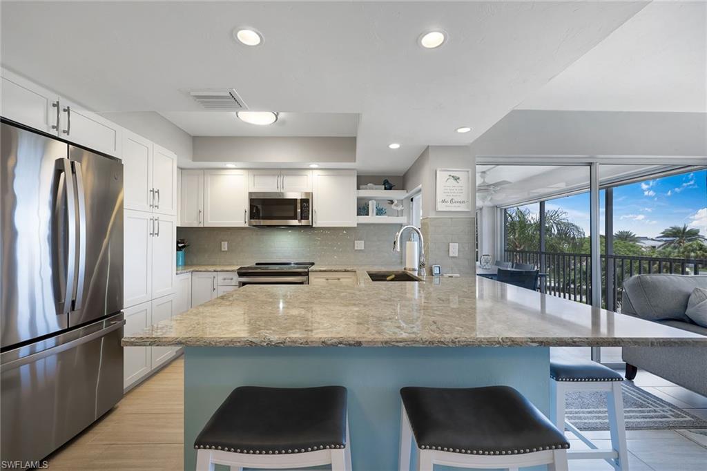 1141 Collier BLVD 203