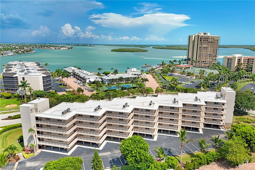 1141 Collier BLVD 203 photo 30