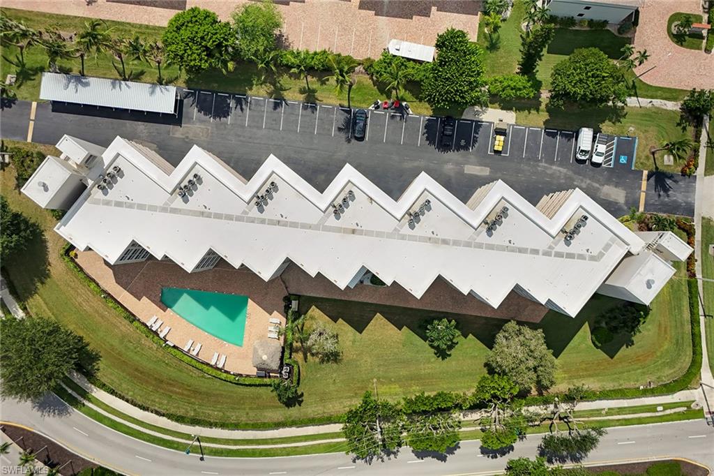 1141 Collier BLVD 203 photo 31