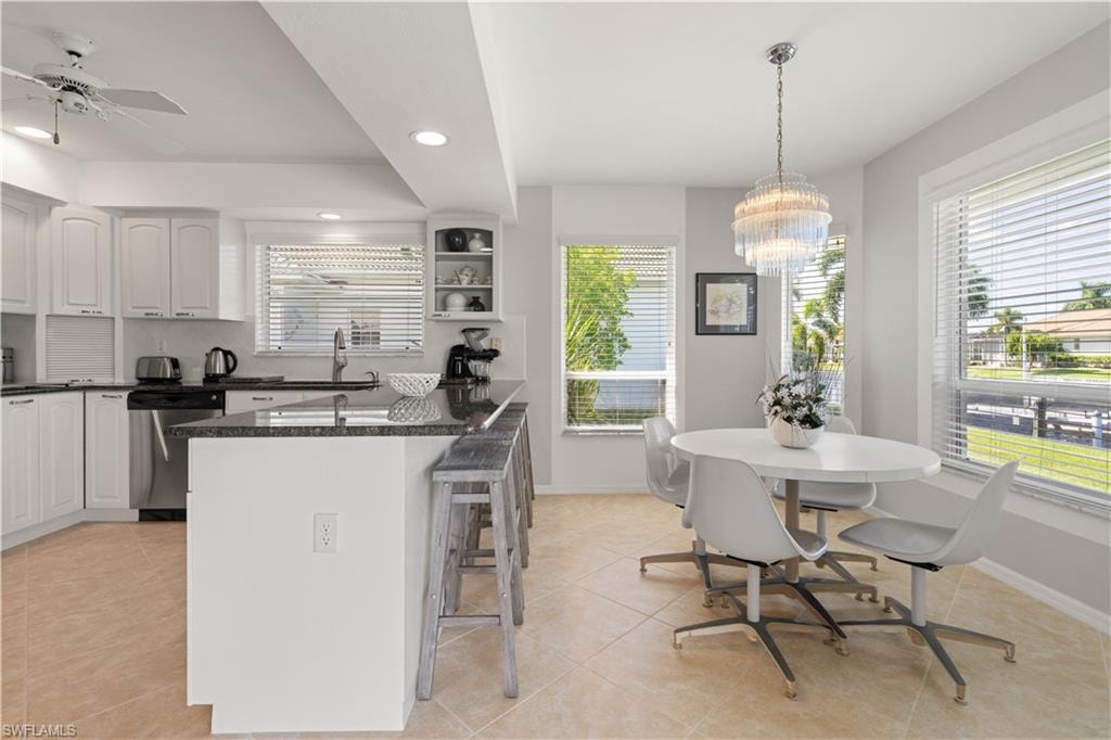 1723 Suzi ST photo 24