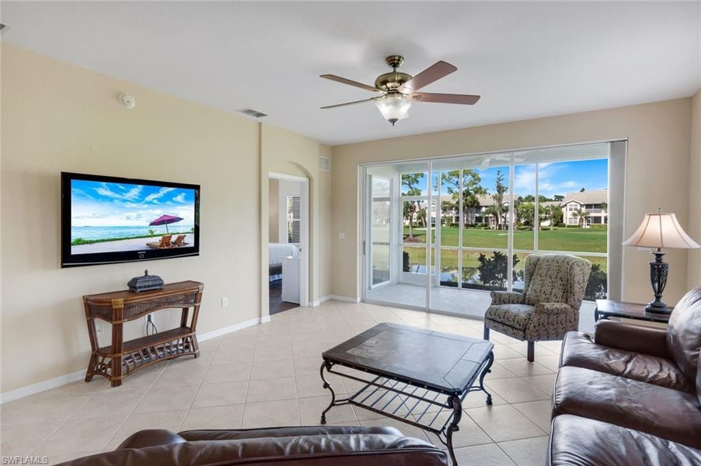 28120 Donnavid CT 104 photo 6