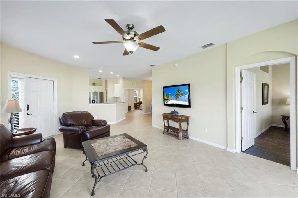 28120 Donnavid CT 104