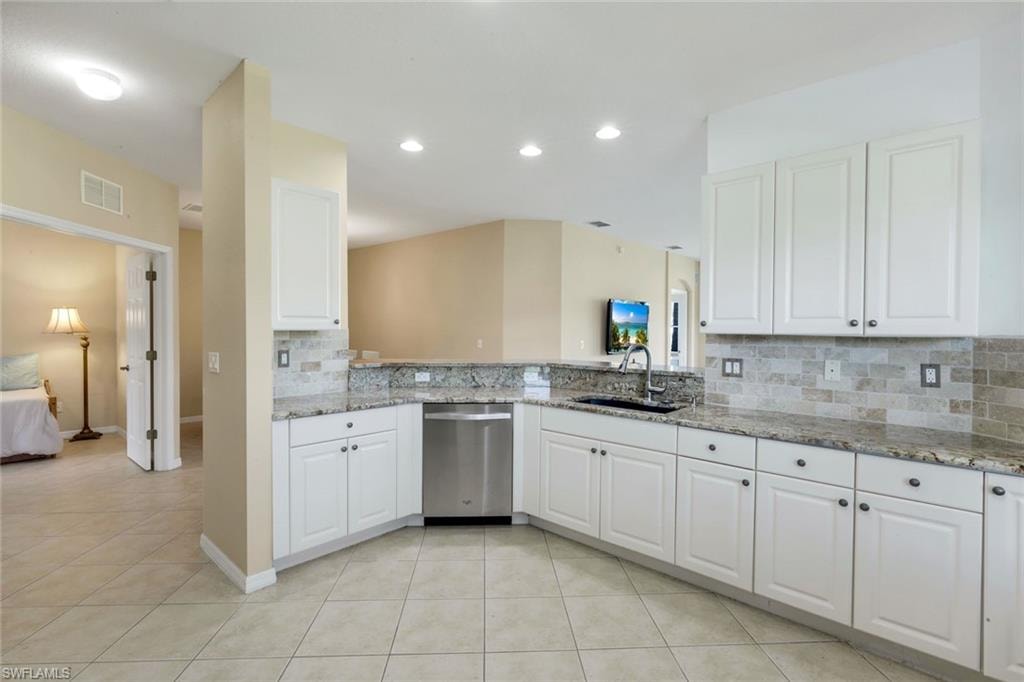 28120 Donnavid CT 104 photo 11