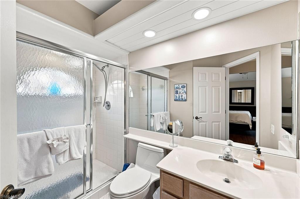 13641 Worthington WAY 1612 photo 15