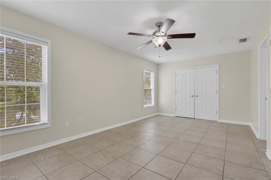 254 Leawood CIR photo 12