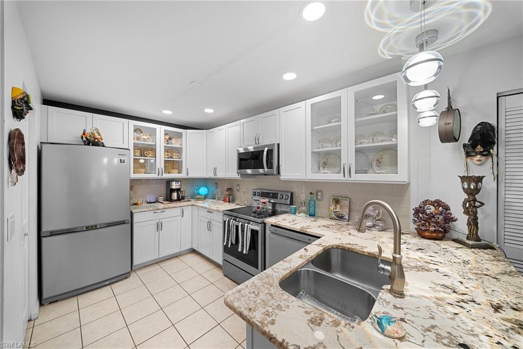 15461 Bellamar CIR 1912