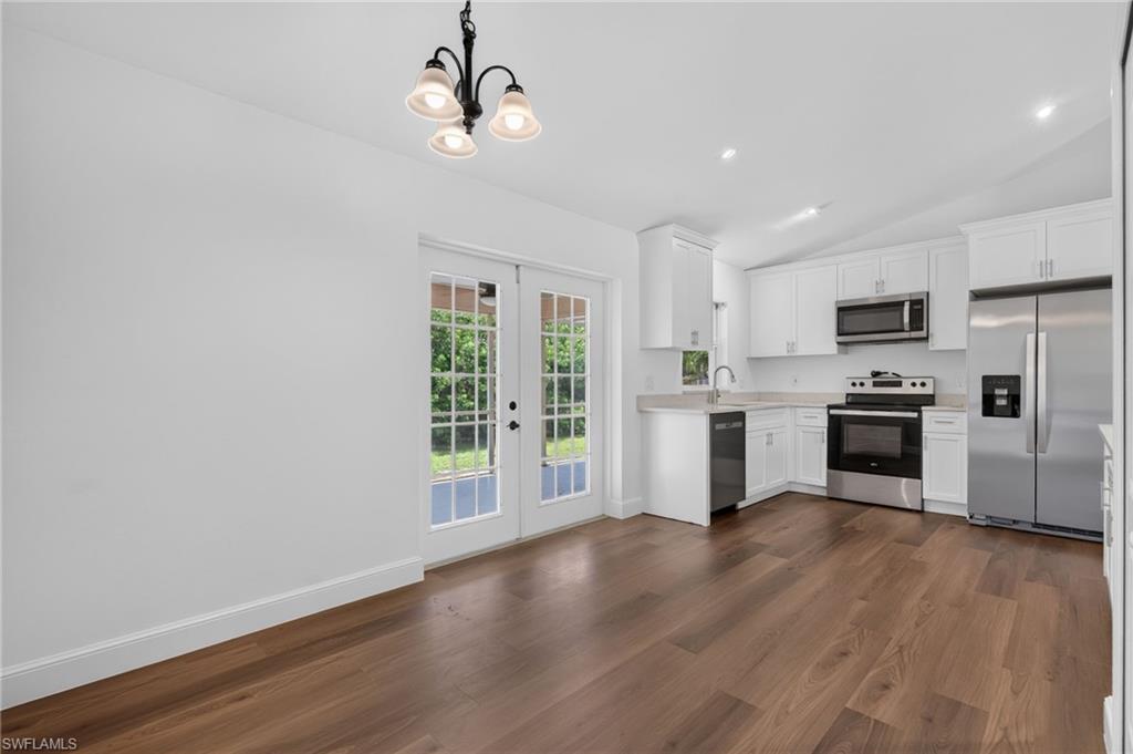 18560 Holly RD photo 17