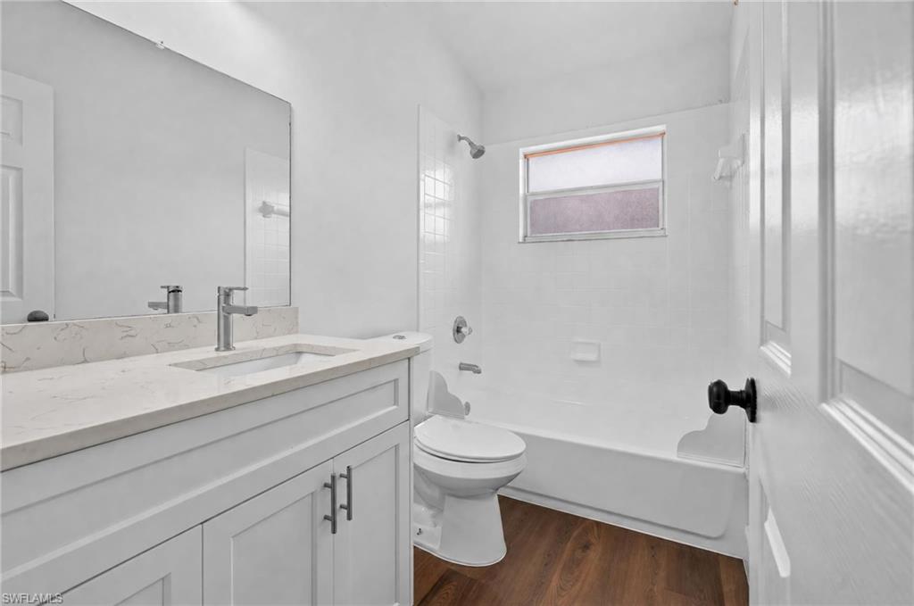 18560 Holly RD photo 35
